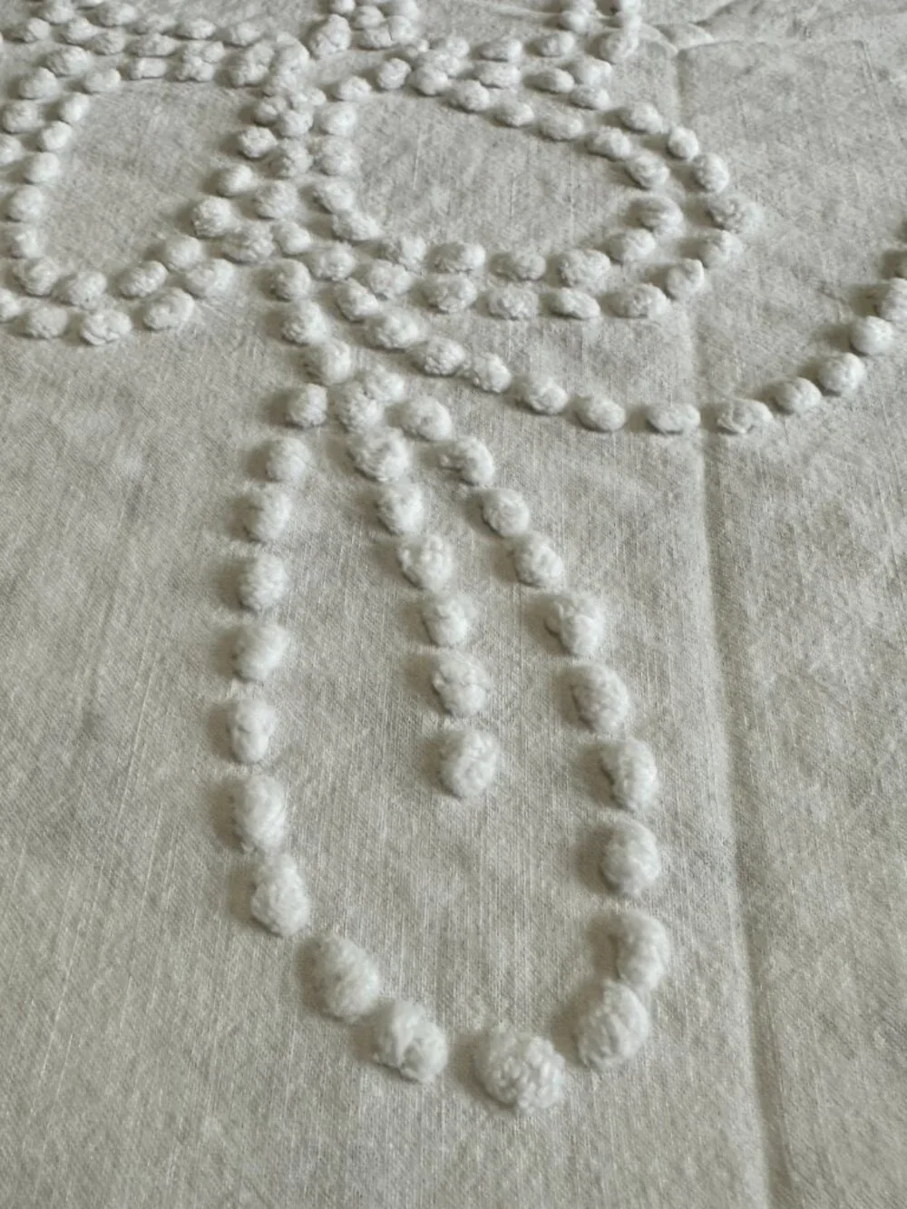 Vintage White Chenille Bedspread 82